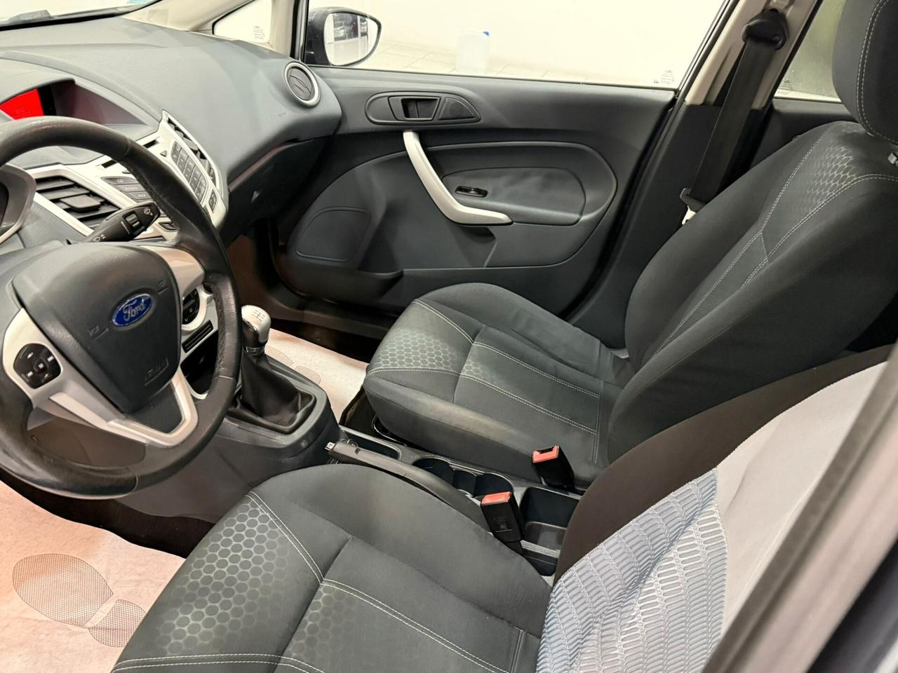 Ford Fiesta 1.2 82 CV 5 porte Titanium