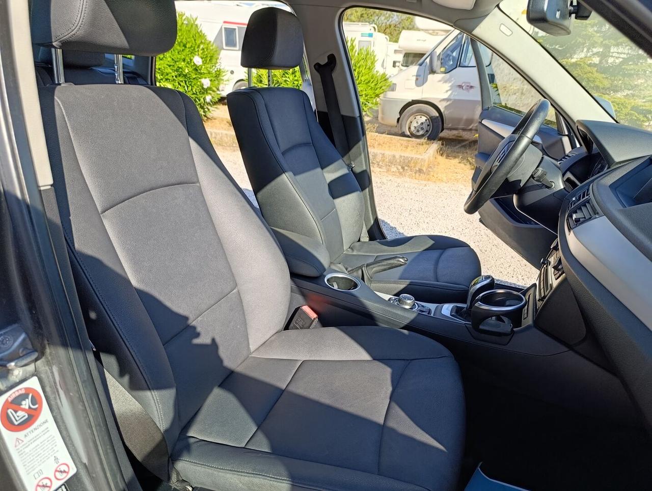 BMW X1 Xdrive18d my12