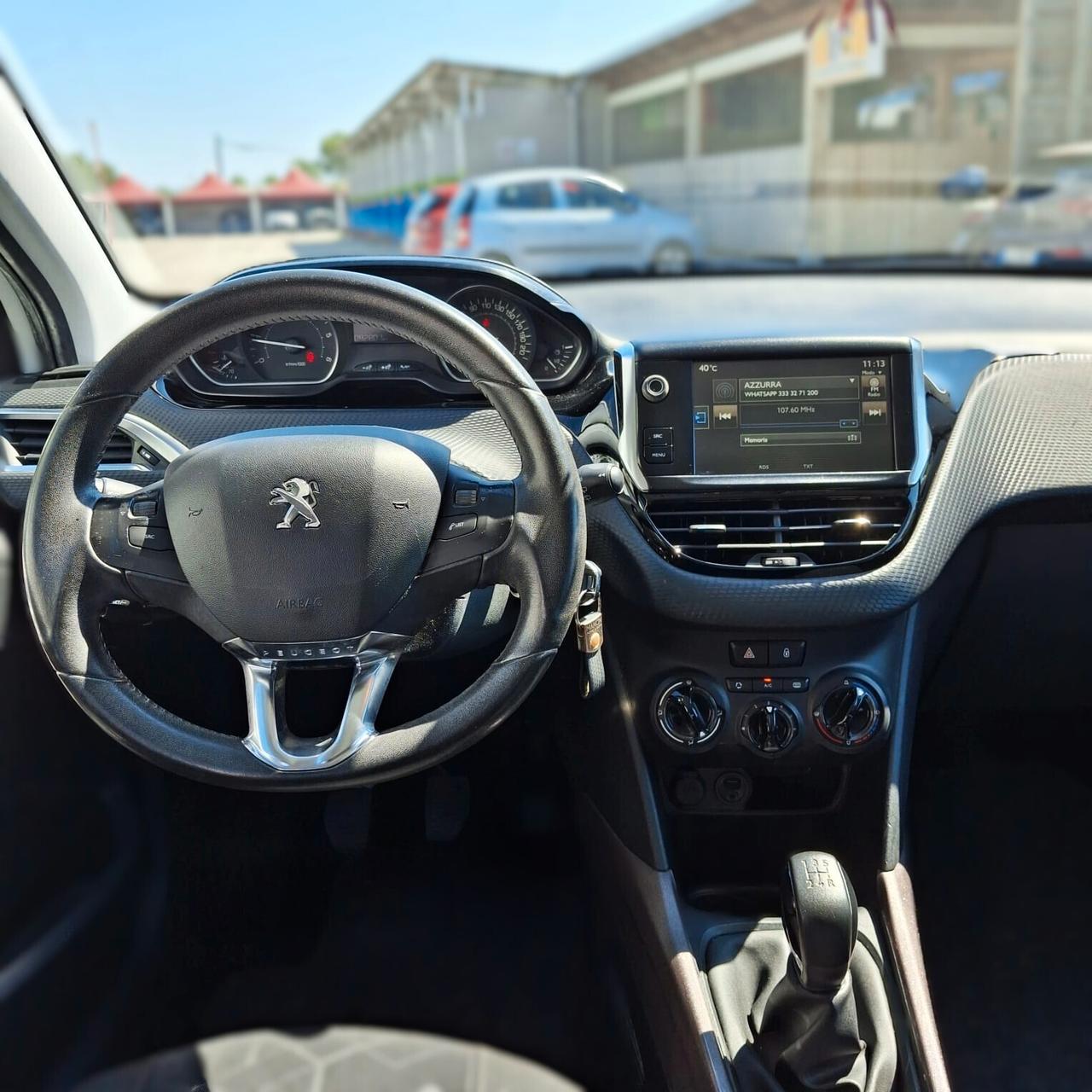 Peugeot 2008 BlueHDi 100 Allure