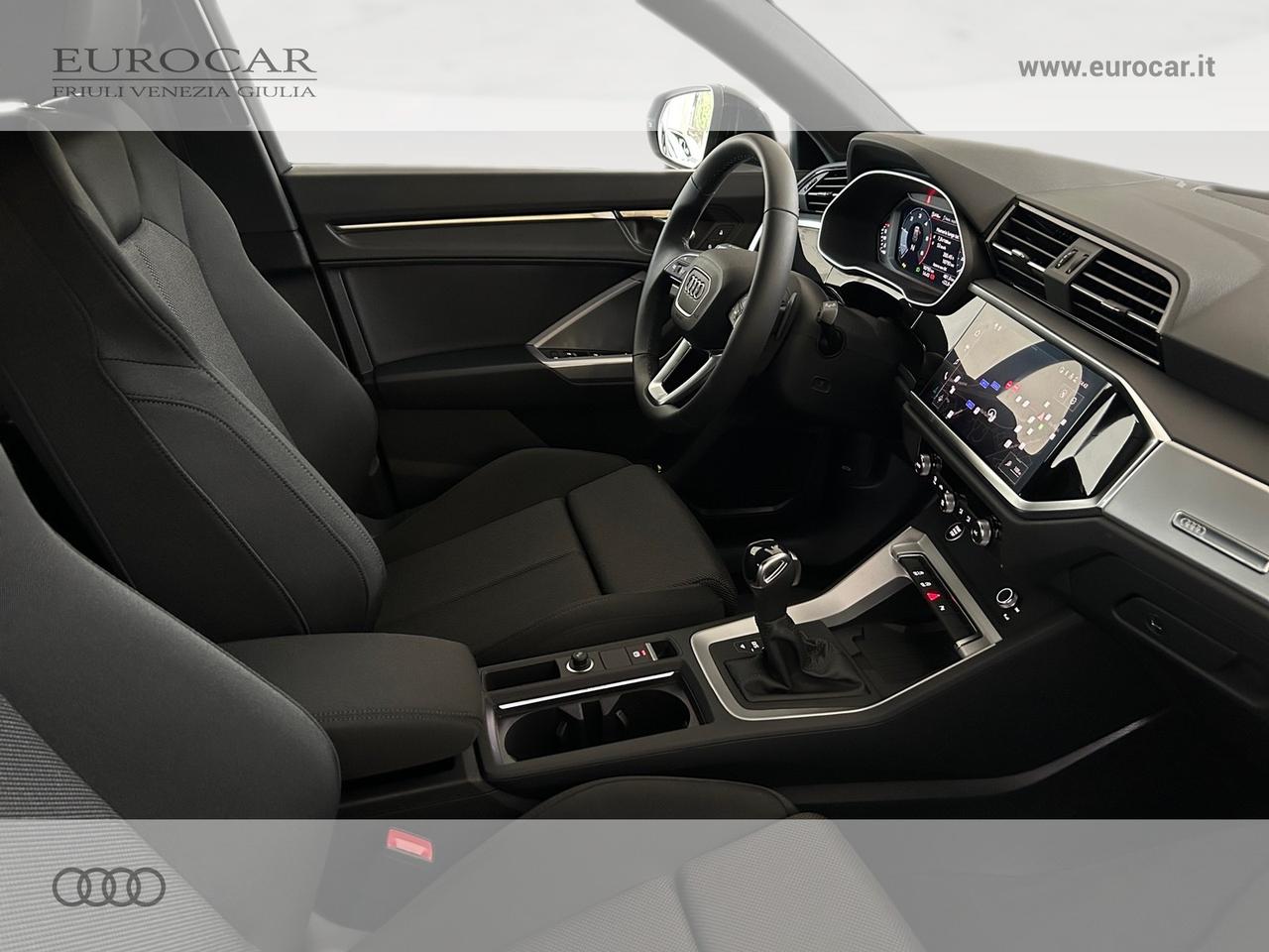 Audi Q3 35 2.0 tdi s line edition s-tronic