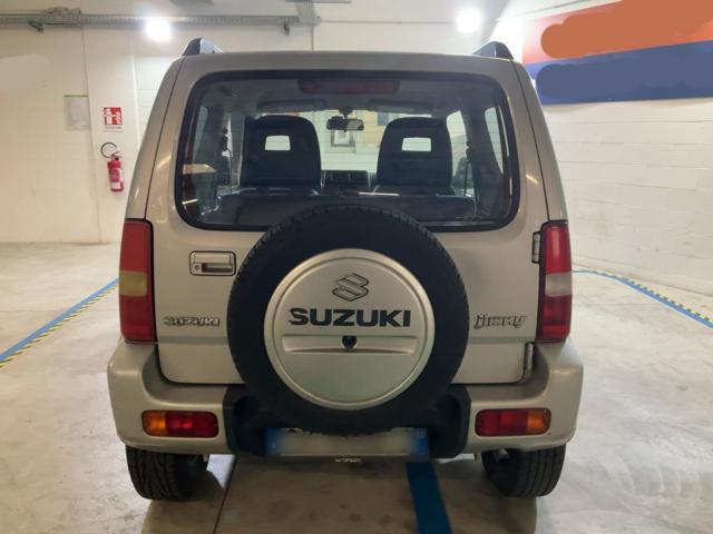 SUZUKI Jimny 1.3i 16V cat 4WD Club