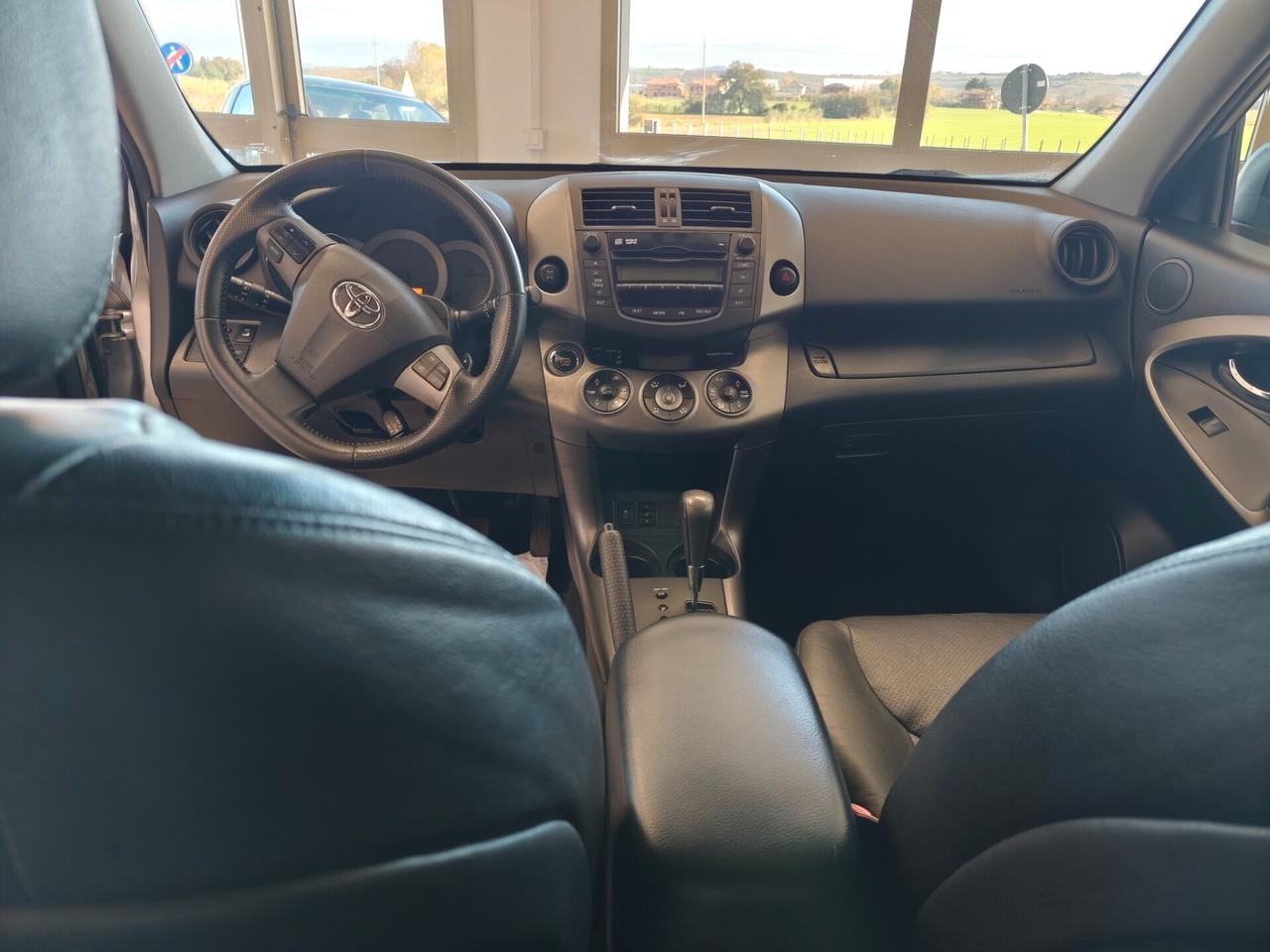 Toyota RAV 4 RAV4 Crossover 2.2 D-Cat A/T 150 CV Luxury