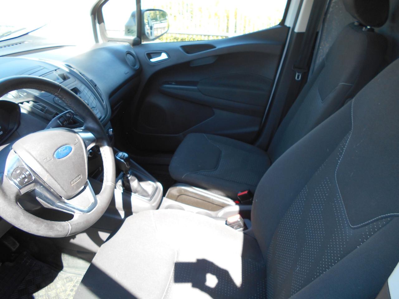 FORD TRANSIT COURIER 1.0 VAN ALLESTITO COVER PER ALIMENTI E MEDICINALI