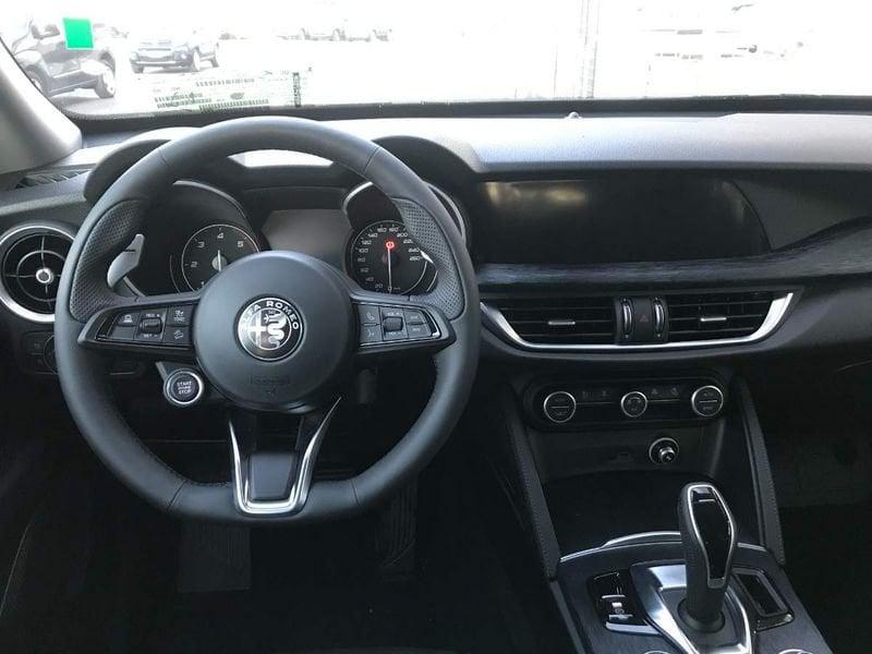 Alfa Romeo Stelvio 2.2 Turbodiesel 190 CV AT8 RWD Executive