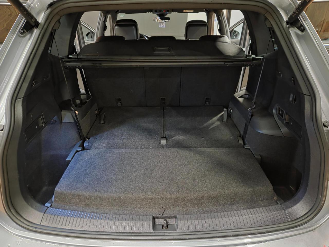 Volkswagen Tiguan Allspace 2.0 tdi R-Line 150cv 7p.ti dsg