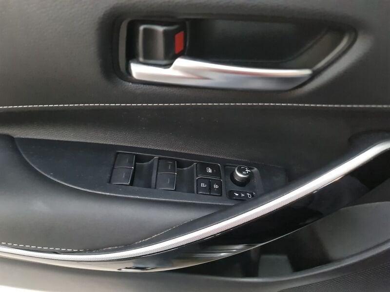 Toyota Corolla 1.8 Hybrid Style