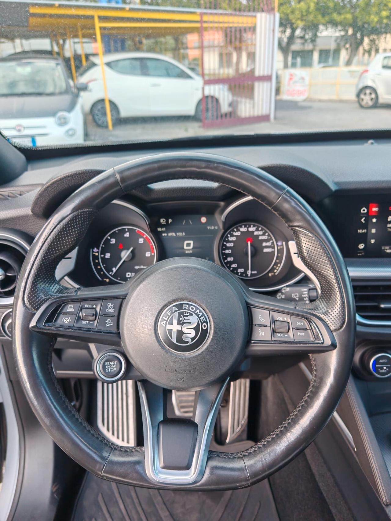 Alfa Romeo Stelvio 2.2 Turbodiesel 210 CV AT8 Q4 Veloce