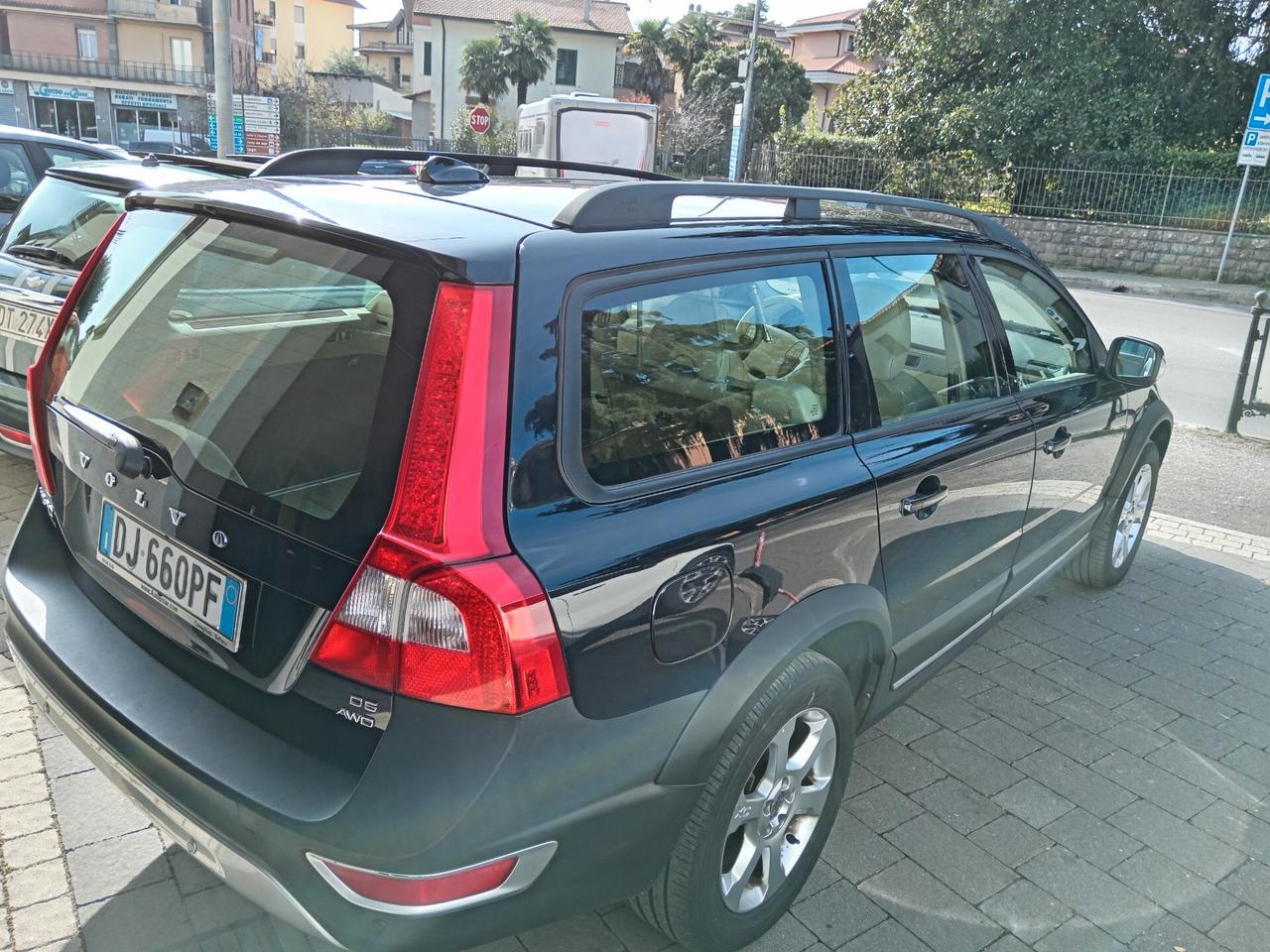 Volvo XC 70 XC70 D5 AWD Momentum