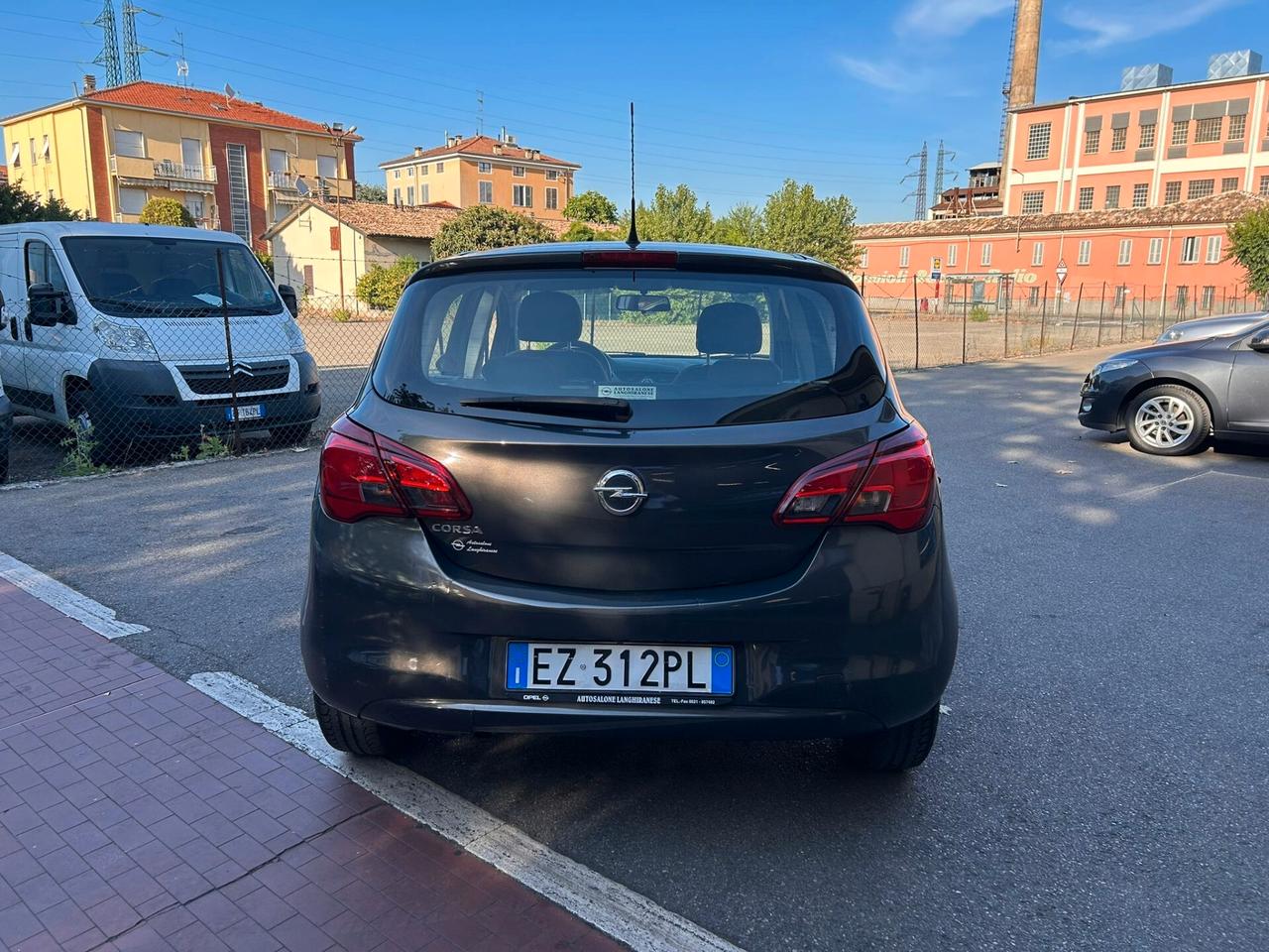 Opel Corsa Anno 2015 1.2 Benzina 5 porte 95.000 Km
