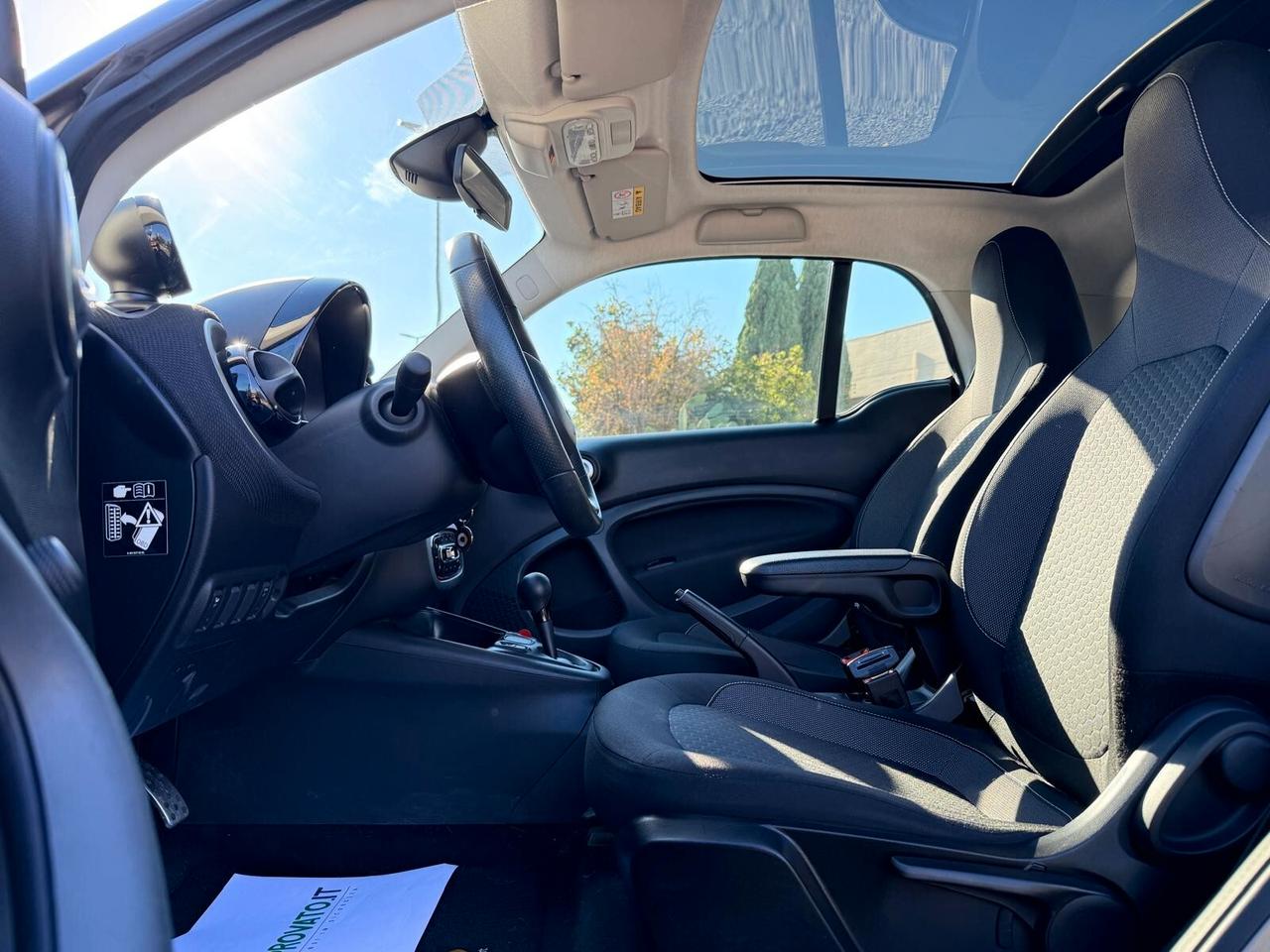 Smart ForTwo EQ Racingrey (22kW) 23.000KM