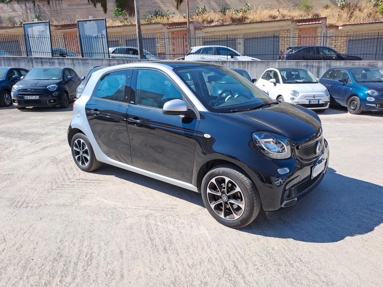 Smart ForFour 70 1.0 Proxy