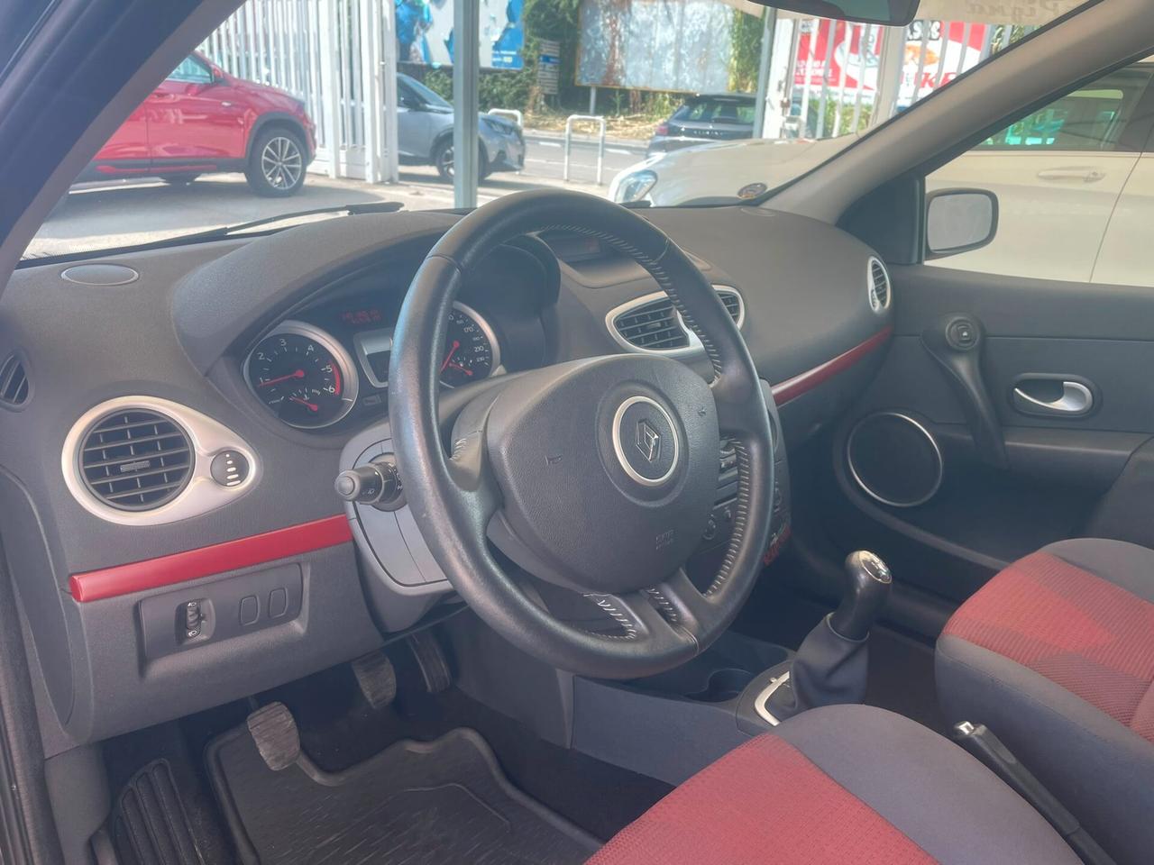 Renault Clio 1.5 dCi 85CV 5 porte Rip Curl