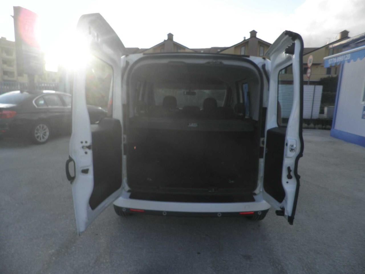 FIAT Doblo cargo combi N1 1.6 mjt 16v 105cv E6