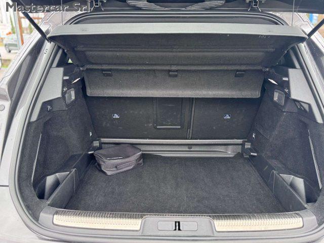 DS AUTOMOBILES DS 7 Crossback 1.5 bluehdi Performance Line 130cv TG: GP062BE