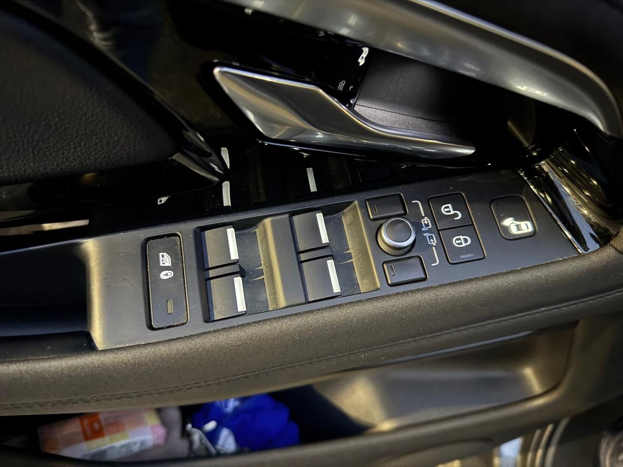 Land Rover Range Rover Evoque R-Dynamic D 18 #7977