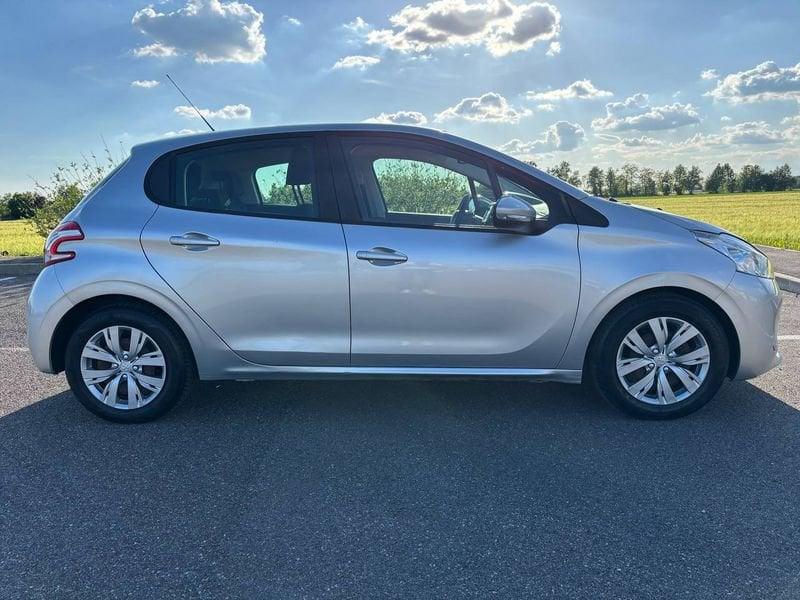 Peugeot 208 NEOP. CINGHIA NUOVA 1.4 Diesel 68cv