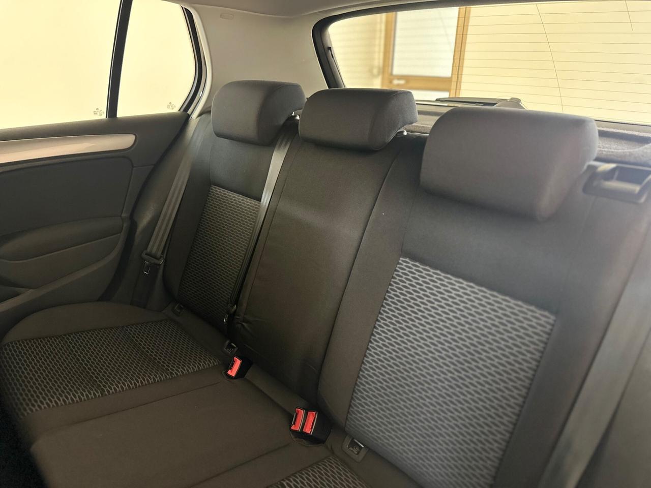 Volkswagen Golf 1.6 TDI DPF 5p. Comfortline NEOPATENTATI