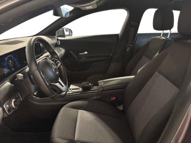 MERCEDES-BENZ CLA 200 d Automatic Shooting Brake Business Extra