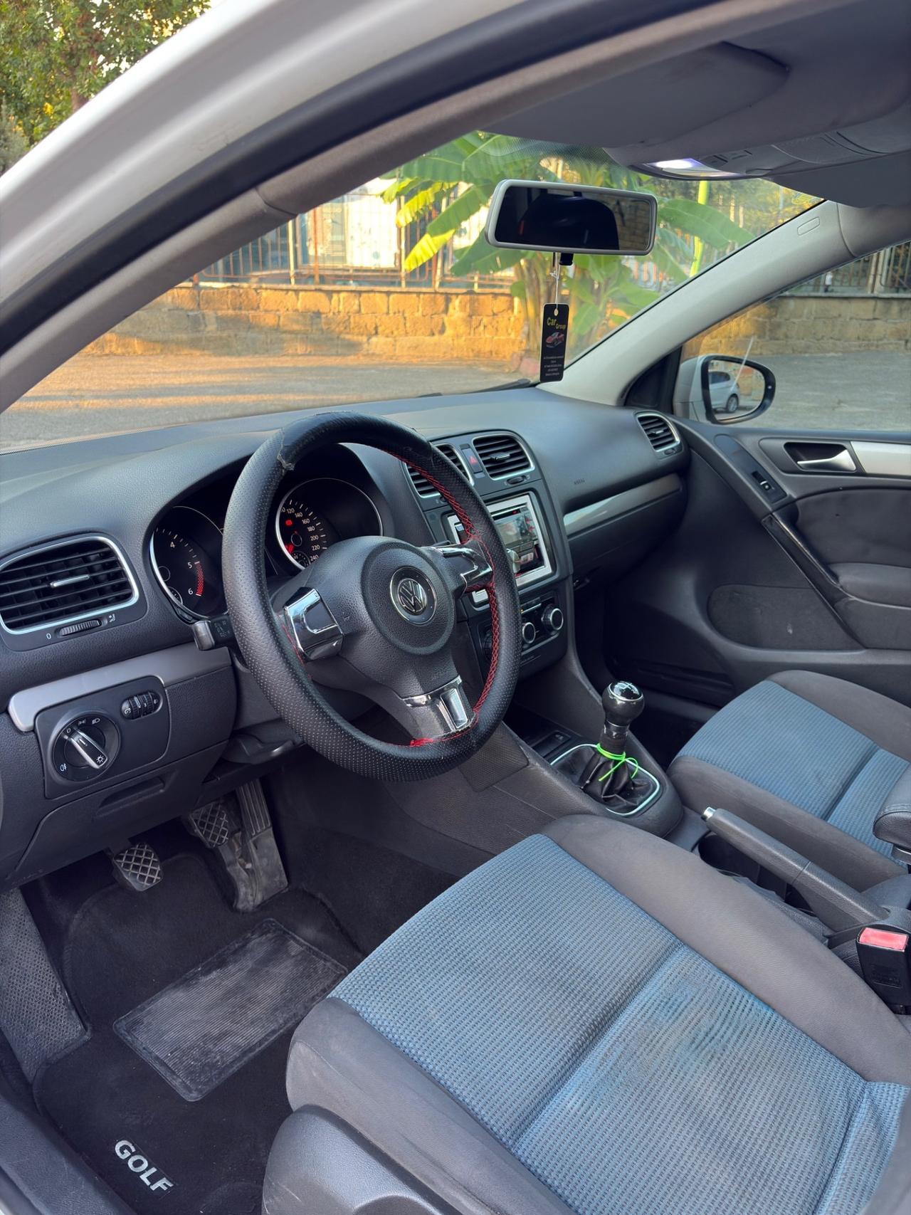 Volkswagen Golf 1.6 TDI 105cv