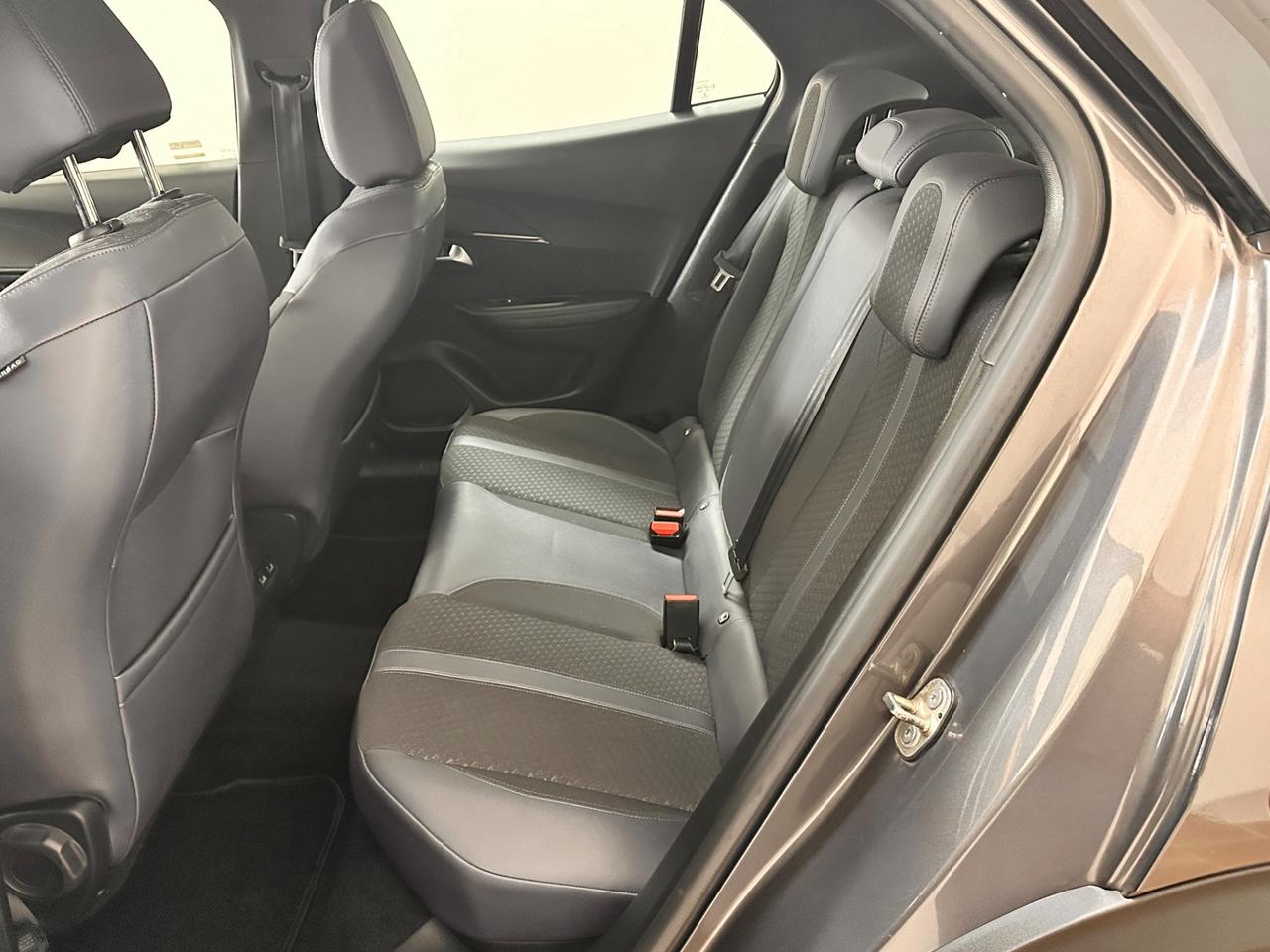 Peugeot 2008 1.5 BlueHDi 100 cv S&S Allure
