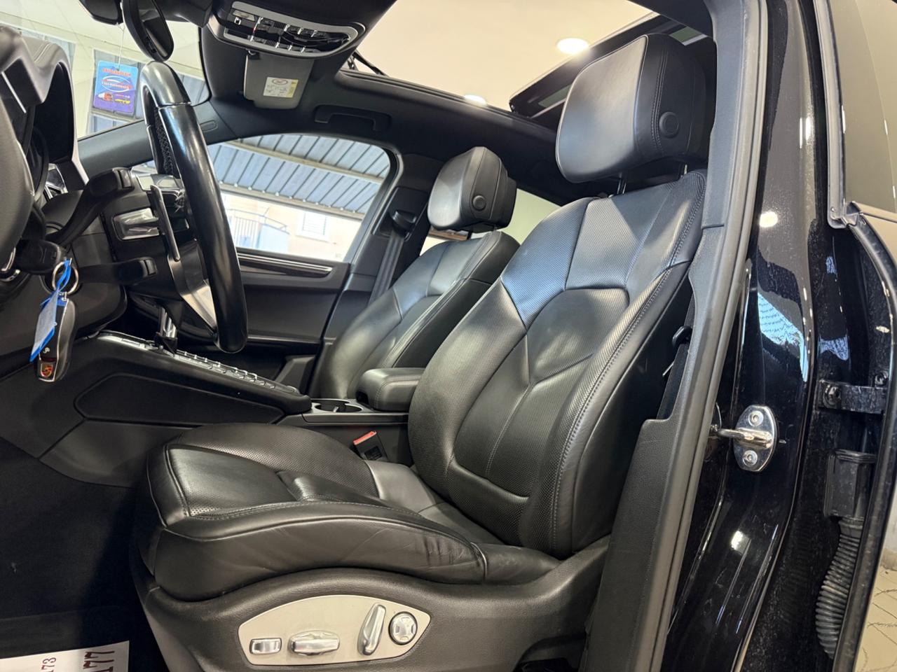 Porsche Macan 3.0 full optional