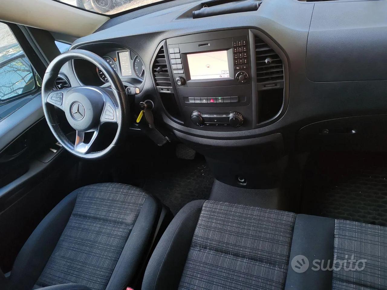 Mercedes Vito 119 Extralong, 9 posti, automatico