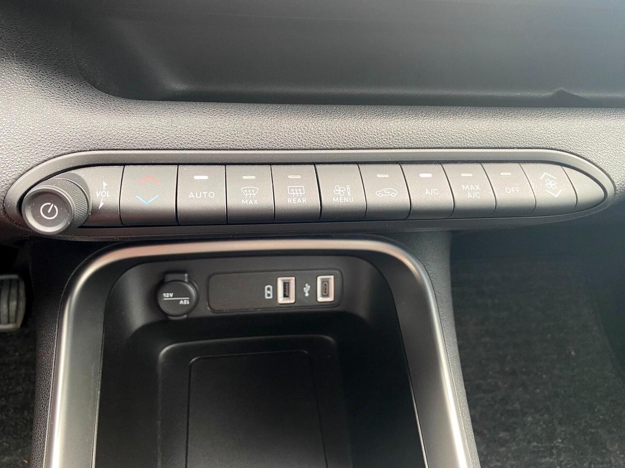 Jeep Avenger 1.2 Turbo 100cv Altitude