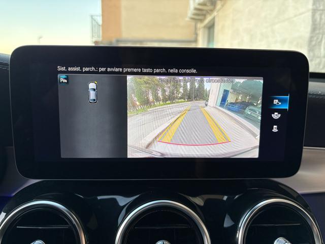 MERCEDES-BENZ GLC 300 de 4Matic Plug-in hybrid Coupé Premium Plus.