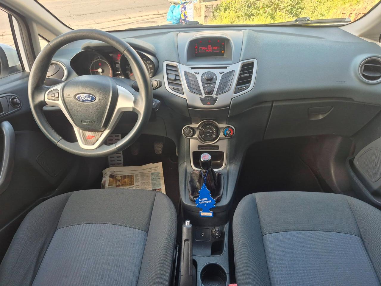 Ford Fiesta 1.4 TDCi 5p. Titanium