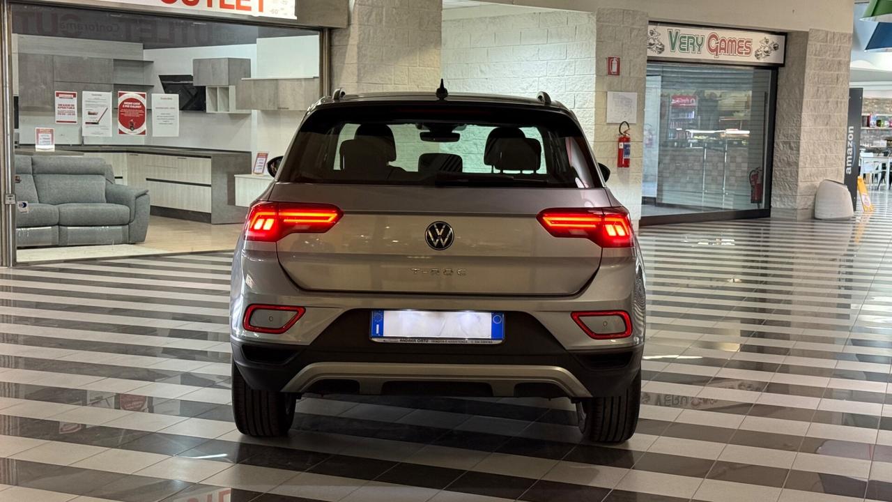 Volkswagen T-Roc 2.0 TDI 116cv Life 03/2024 Gancio Traino