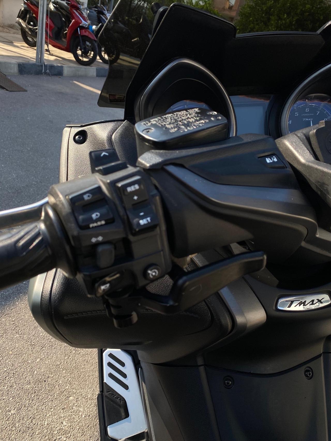 Yamaha TMAX 560 Tech Max