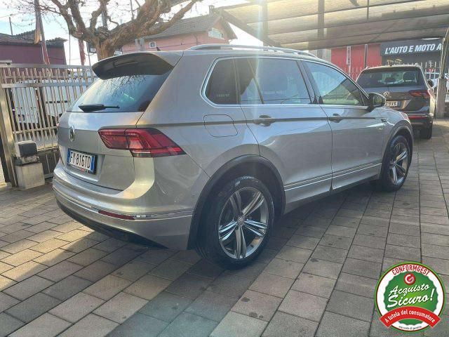 VOLKSWAGEN Tiguan 2.0 tdi R Line 150cv dsg LED/Cockpit/C19/EURO6d-Te