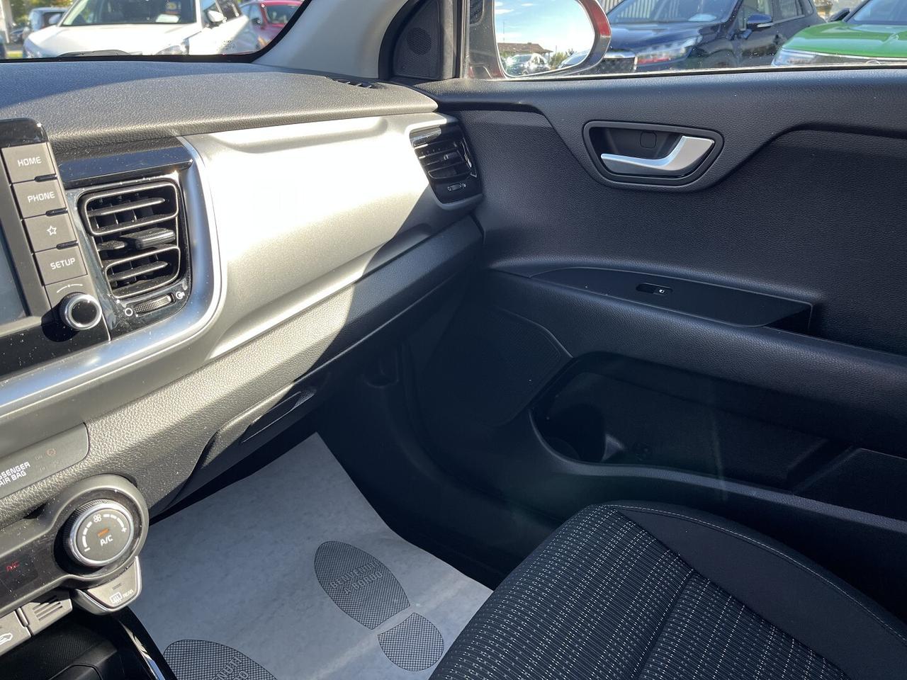 KIA STONIC 1400 CC 100 CV STYLE