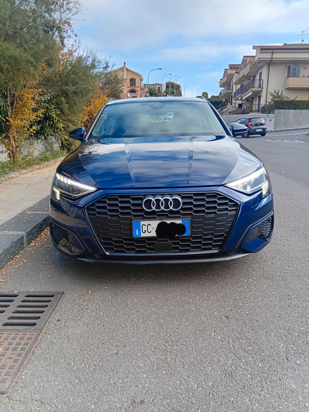 Audi A3 SPB 30 g-tron S tronic line edition