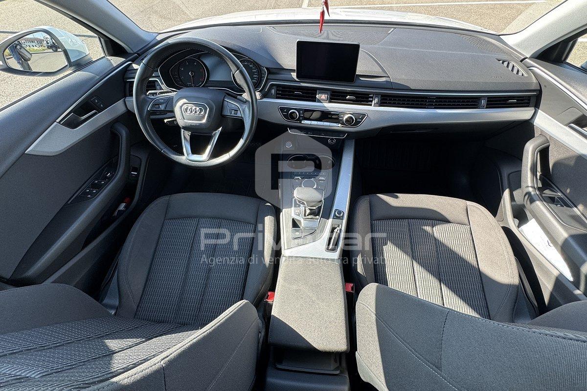 AUDI A4 2.0 TDI 150 CV S tronic Design