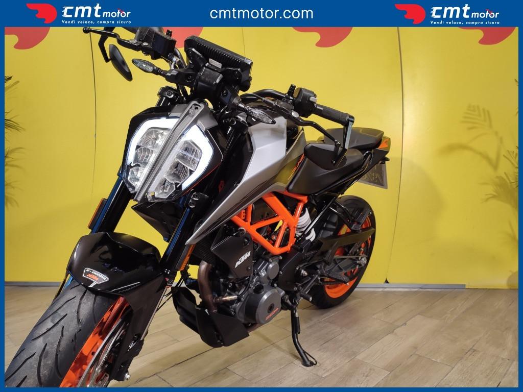 KTM 390 Duke - 2022