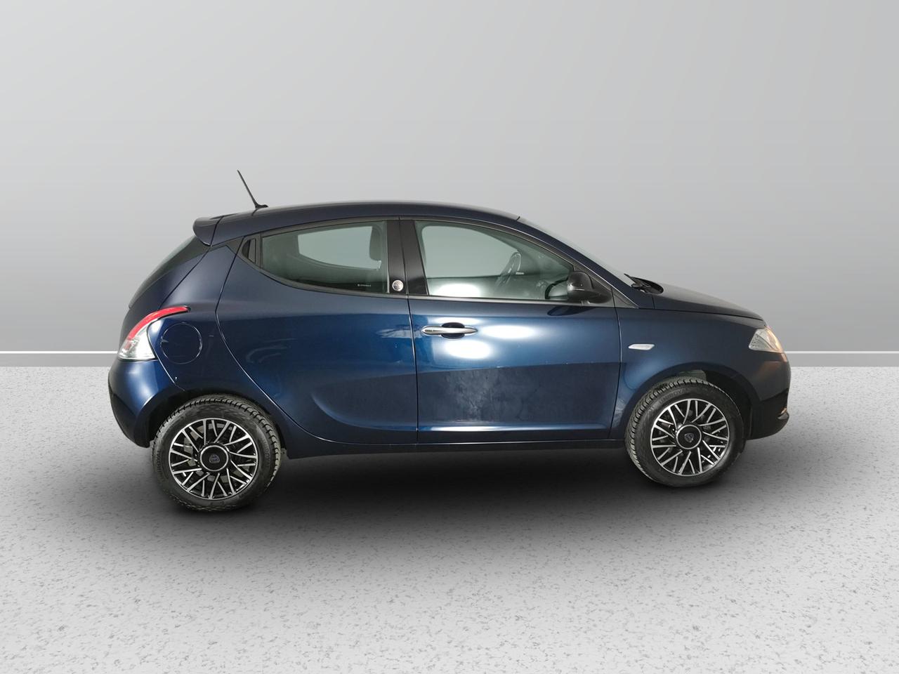 LANCIA Ypsilon III 2015 - Ypsilon 1.2 Gold ecochic Gpl 69cv my19