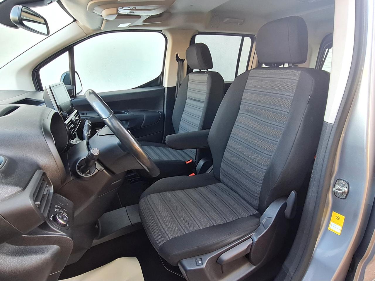 Opel Combo Life 1.5D 100 CV Elegance