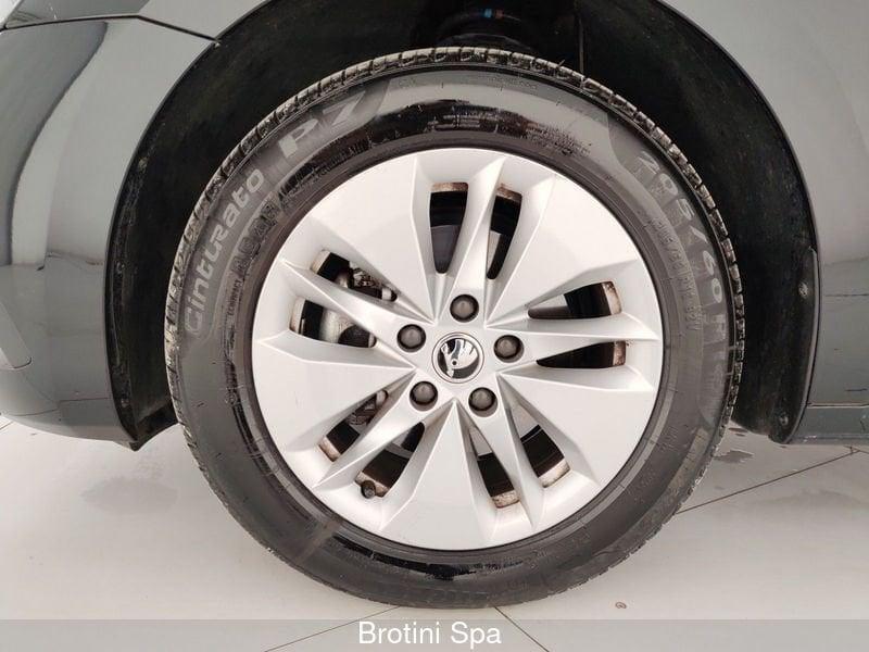 Skoda Octavia 2.0 TDI EVO SCR DSG Wagon Ambition