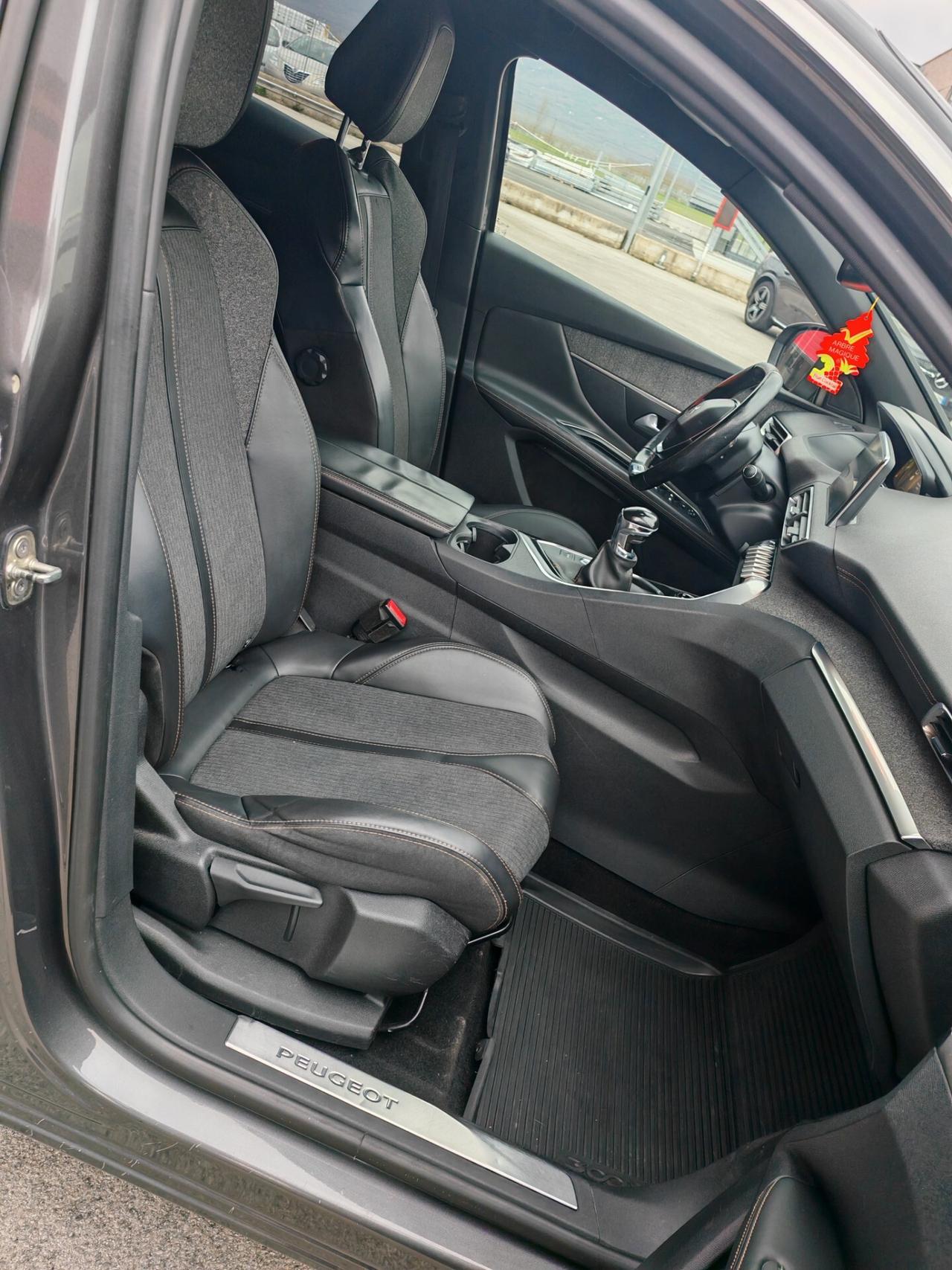 Peugeot 3008 BlueHDi 120 S&S EAT6 GT Line