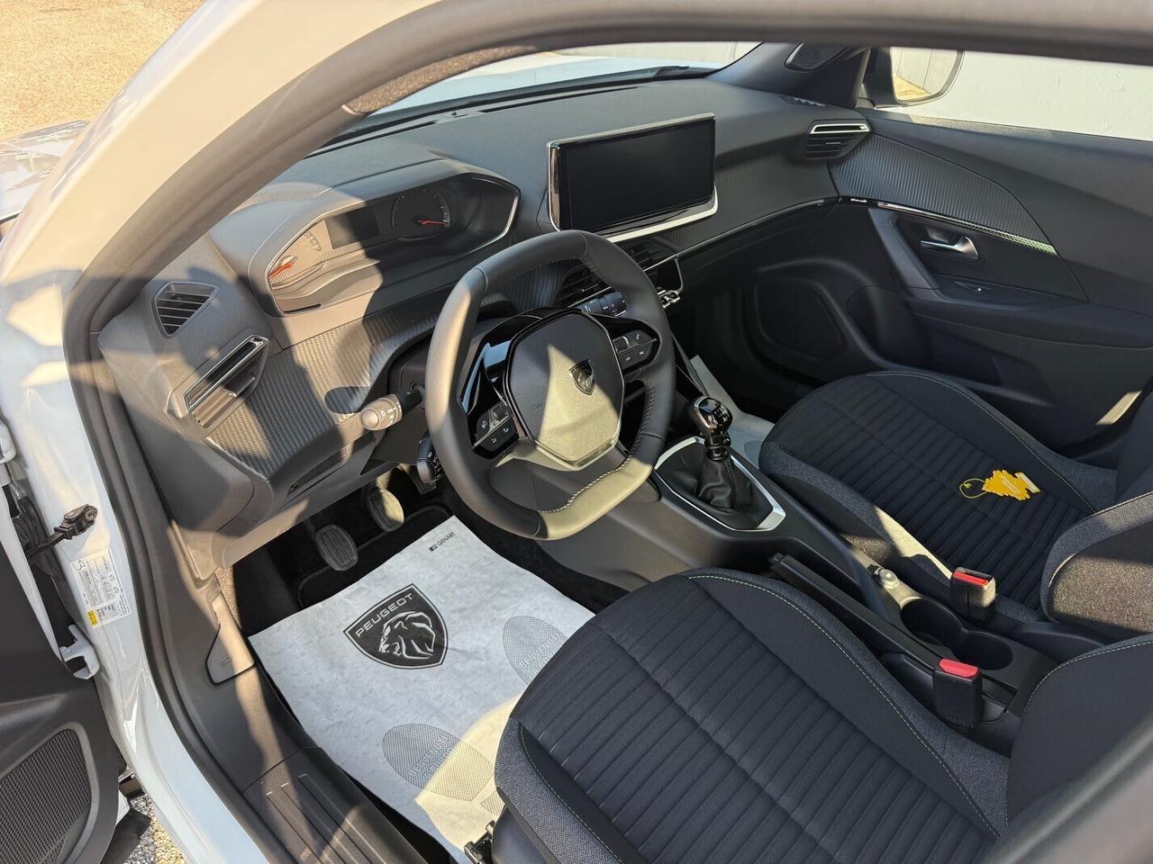 Peugeot 2008 PureTech 100 S&S Style