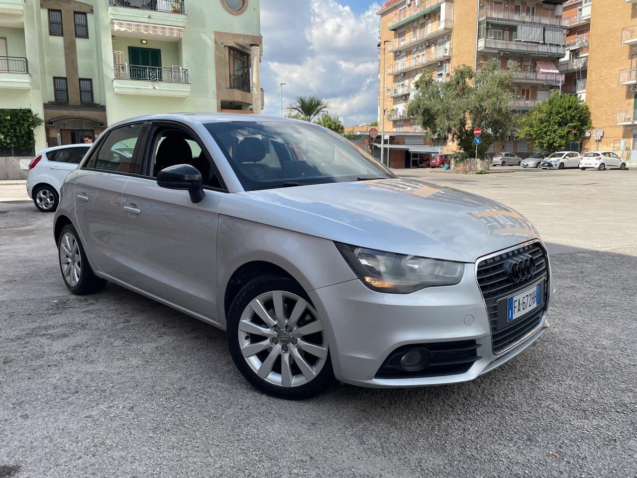 2013 Audi A1 SPB 1.6 TDI 105 CV Ambition Full Perfetta