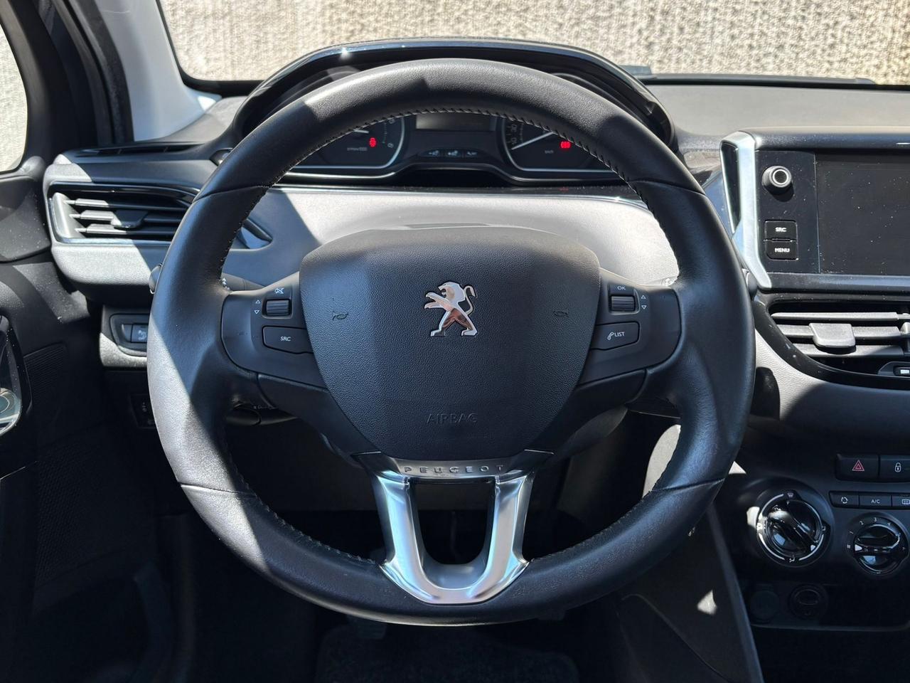 Peugeot 208 BlueHDi 75 5 porte Allure