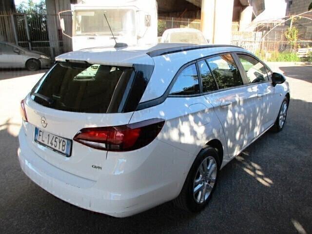 Opel Astra 1.6 CDTi Sports Tourer Dynamic