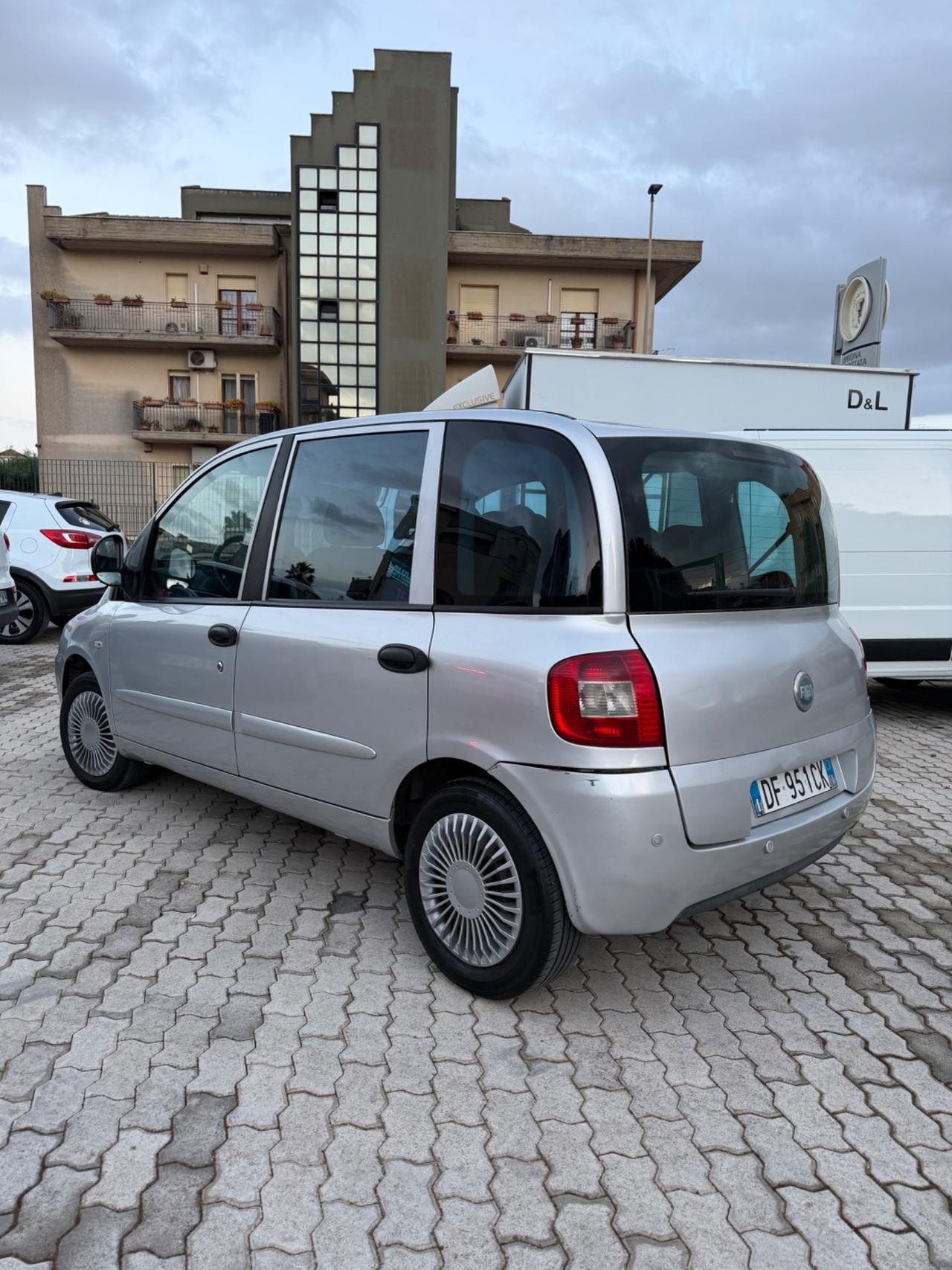 Fiat Multipla 1.9 MJT Emotion