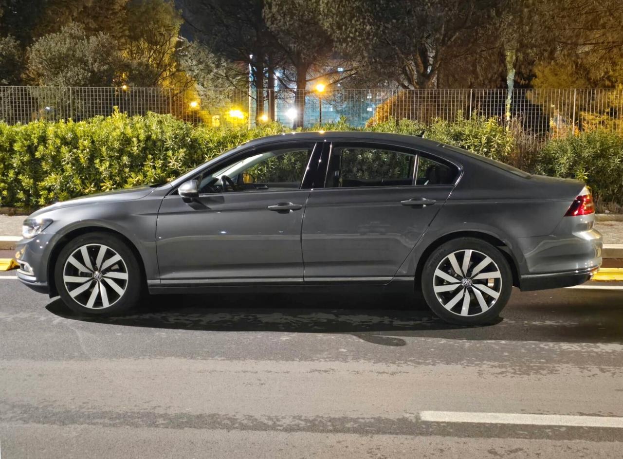 Volkswagen Passat 2.0 TDI DSG Highline BlueMotion