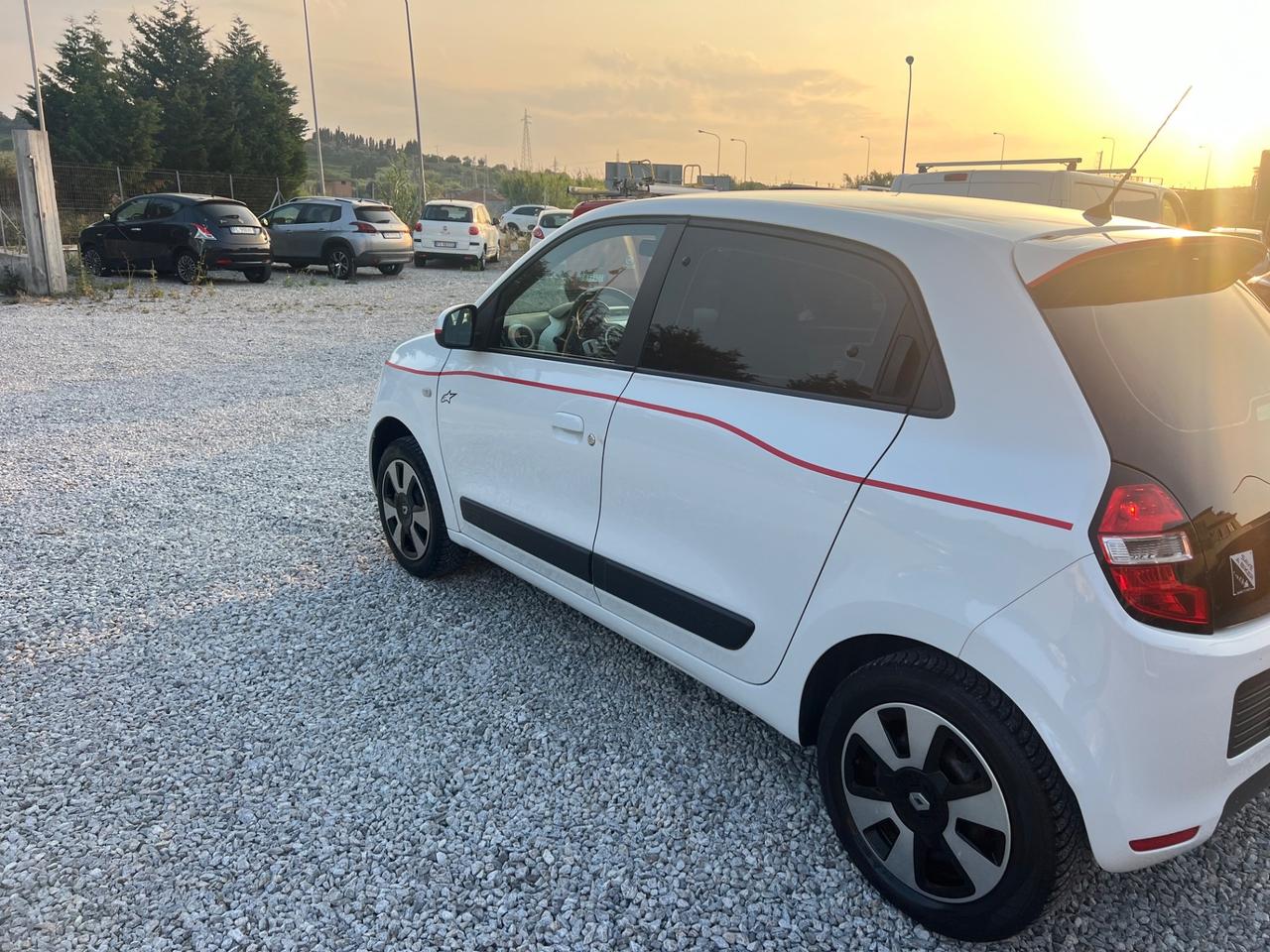 Renault Twingo Intens 1.0 71CV Neopatentati