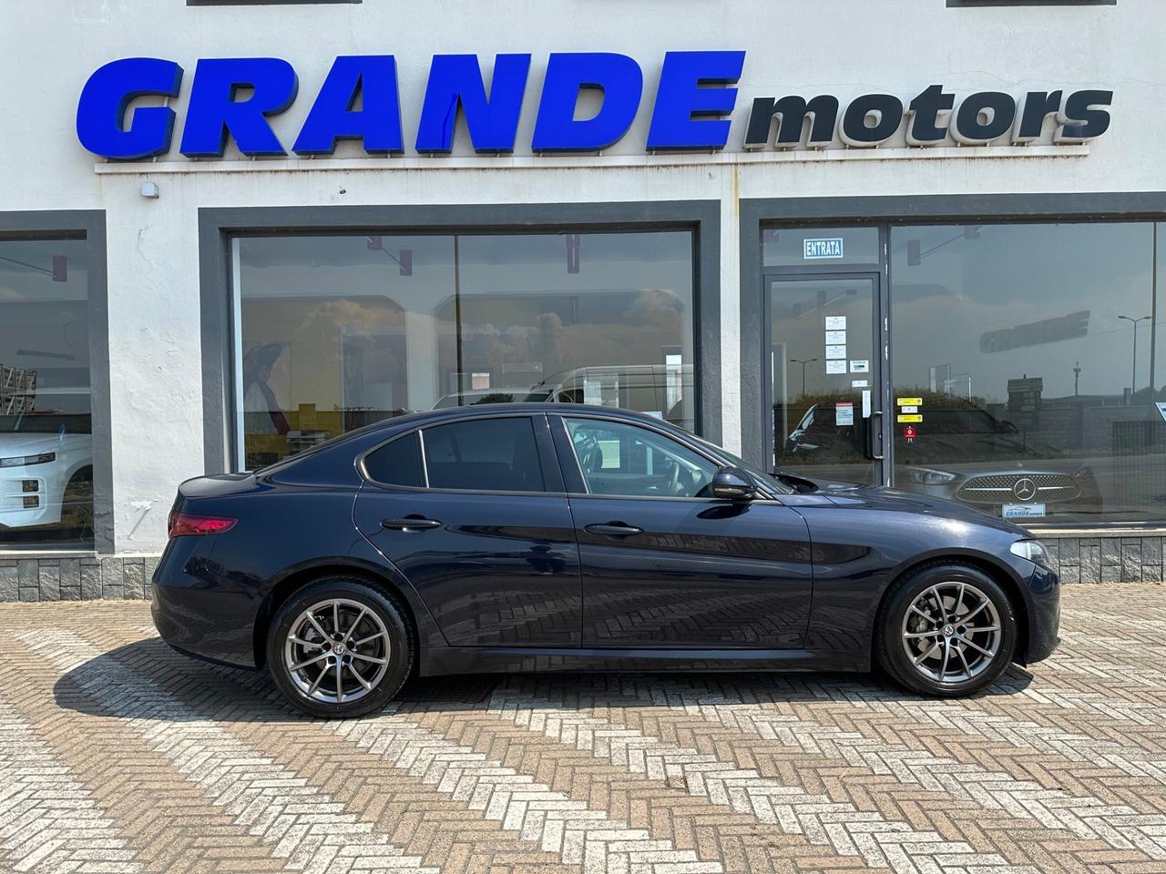 Alfa Romeo Giulia 2.2 Turbodiesel 180 CV AT8 Super MANUALE