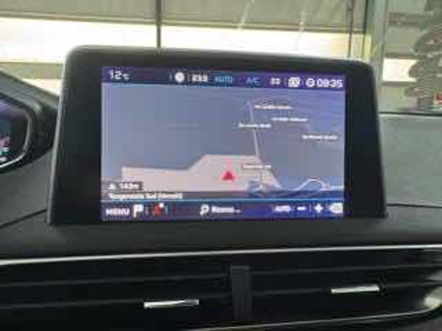 PEUGEOT 3008 PureTech Turbo 130 S&S EAT8 Allure