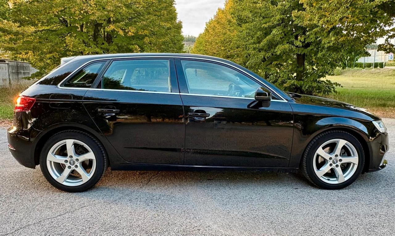 Audi A3 SPB 1.6 TDI 116 CV Sport